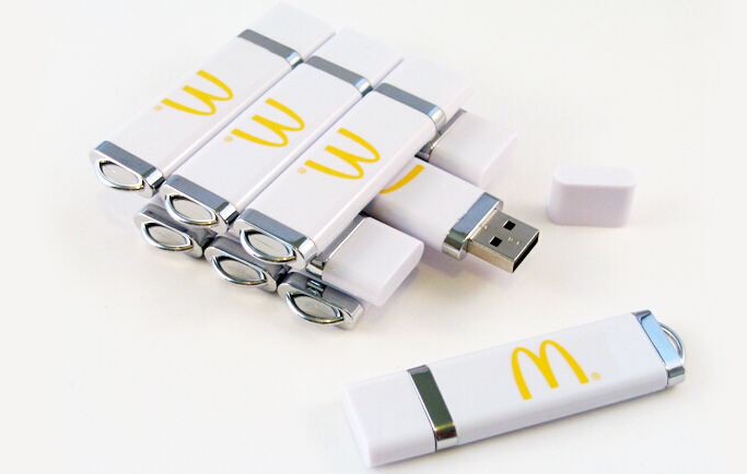 8 gig usb flash drive, 16 gig usb flash drive, 32 gig usb flash drive